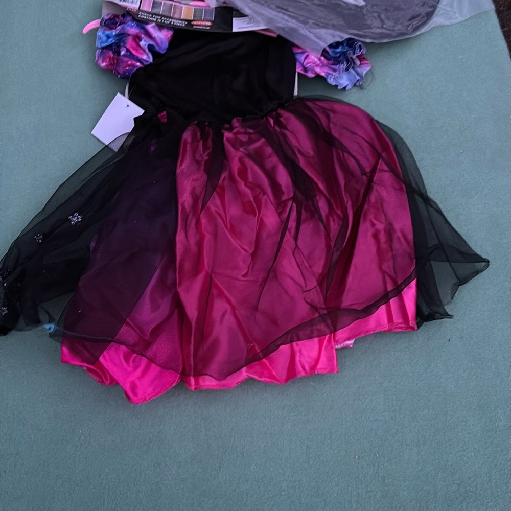 NWT Enchanting Unicorn Witch Kids 2 pc Costume Purple & Black Dress & Hat S 6-6X
